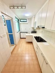 Blk 184 Edgefield Plains (Punggol), HDB Executive #602910031